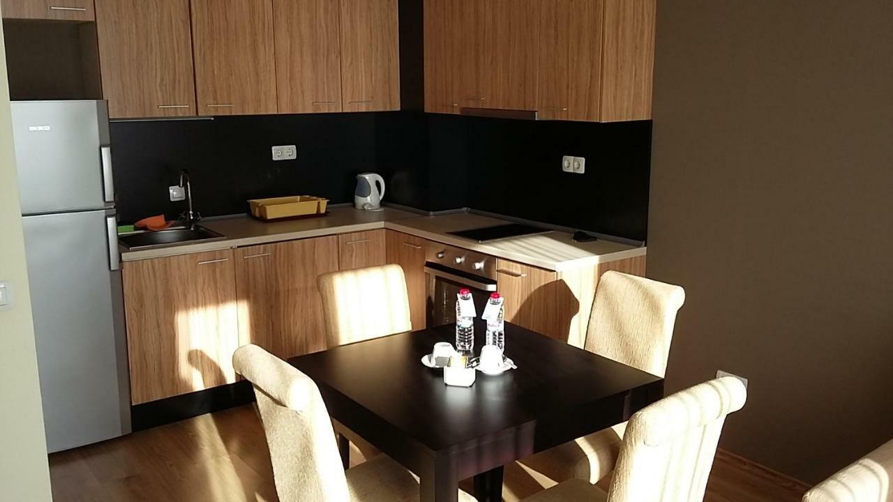 Apartments Mladost 1A Софія Екстер'єр фото